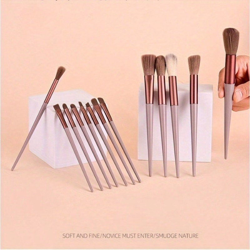Soft and Fluffy Makeup Brush Set